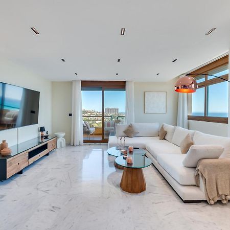 شقة Luxury 4Bdr Penthouse With Sea Views بينالماذينا المظهر الخارجي الصورة