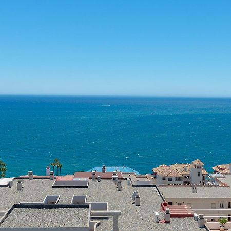 شقة Luxury 4Bdr Penthouse With Sea Views بينالماذينا المظهر الخارجي الصورة